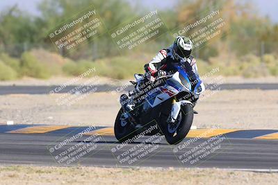 media/Nov-11-2023-SoCal Trackdays (Sat) [[efd63766ff]]/Turn 2 Set 1 (1125am)/